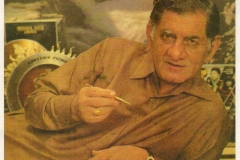 DAD-WITH-PEN-300DPI-283kb